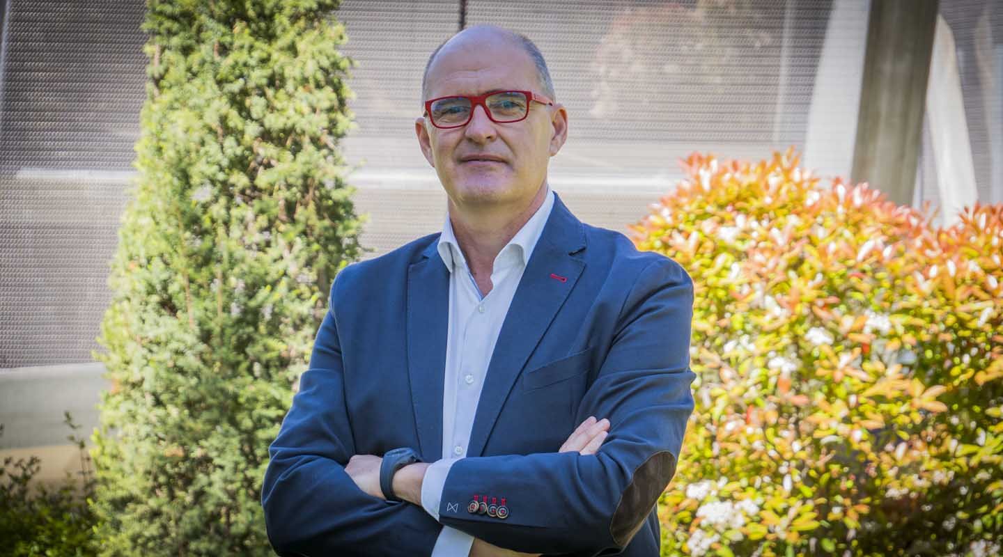 Profesor Antonio Villaverde Herranz Profesor Antonio Villaverde Herranz