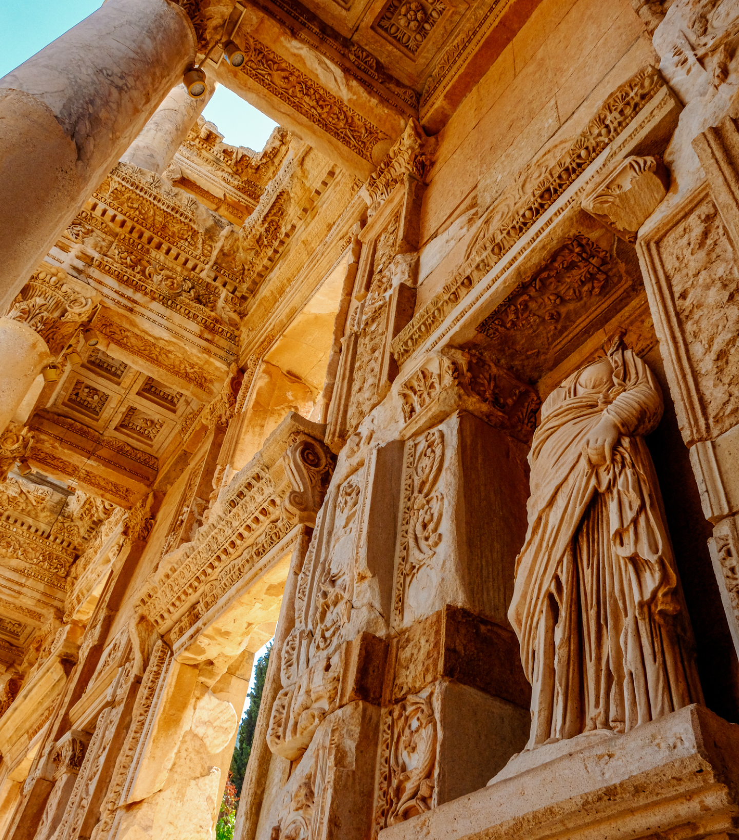 Grado unico. Grado en Empresa y Actividades Turísticas Grado unico. Grado en Empresa y Actividades Turísticas